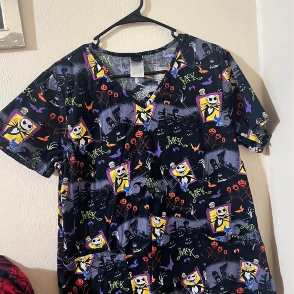 The Nightmare Before Christmas Scrub Top Size Medium